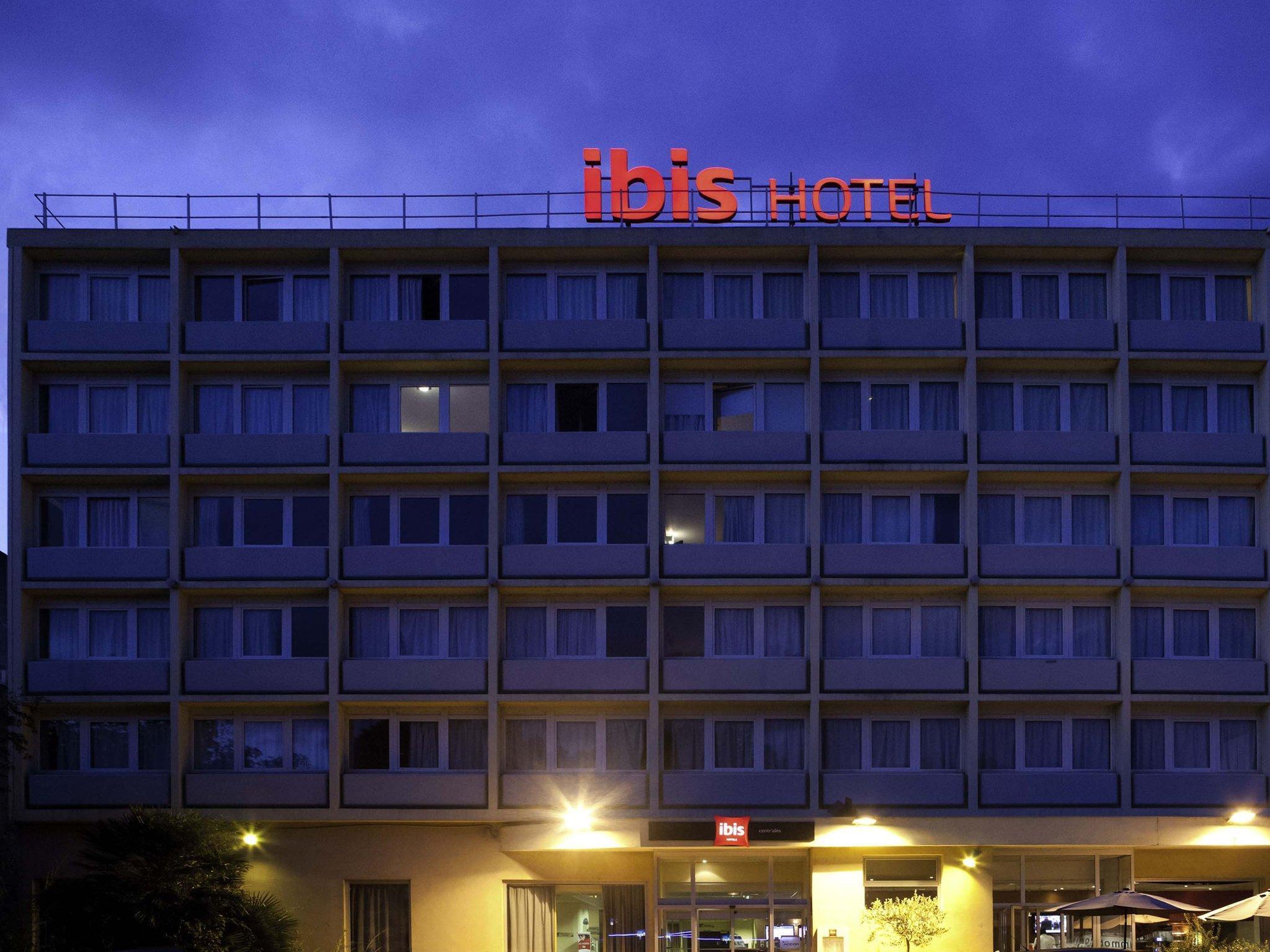 Ibis Alès Centre Ville Esterno foto